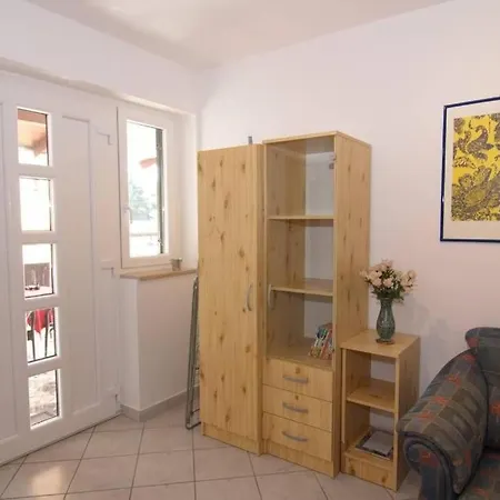 Carmel Apartment